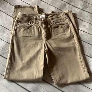 Women’s color jeans